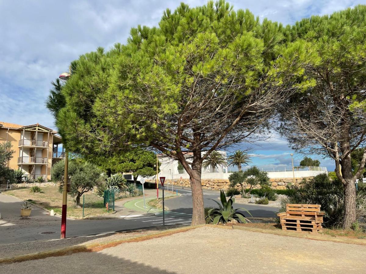 Vvf Narbonne-Plage Saint-Pierre-La-Mer فلوري المظهر الخارجي الصورة
